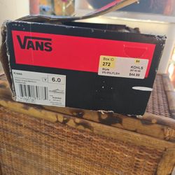 Womens Vans "Kress" Brand New Never Worn Women's Size 6 