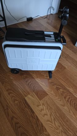 Elala Scooter Suitcase 1