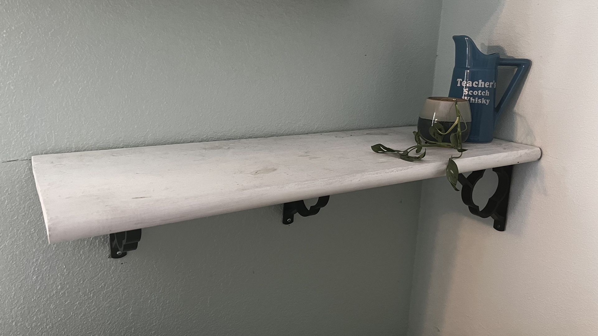 Solid Wood Shelf with Mounting 