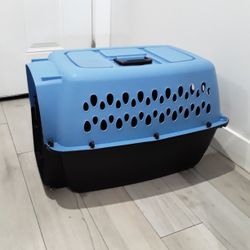 Pets Kennel Small Size 