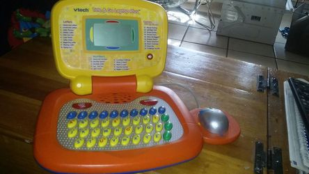 Vtech Tote & Go Bilingual Laptop Plus for Sale in Lakewood, CA - OfferUp