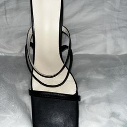 BNIB Woman’s Open Toe Strap Heel