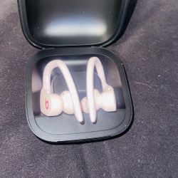 Earbuds 