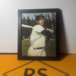 Joe DiMaggio Autographed 8x10 Framed Photo with COA. New York Yankees.
