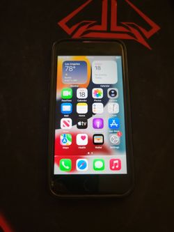 iPhone SE (2nd gen) - 64GB - Case included - Fully functional - 92% Battery - Unlocked
