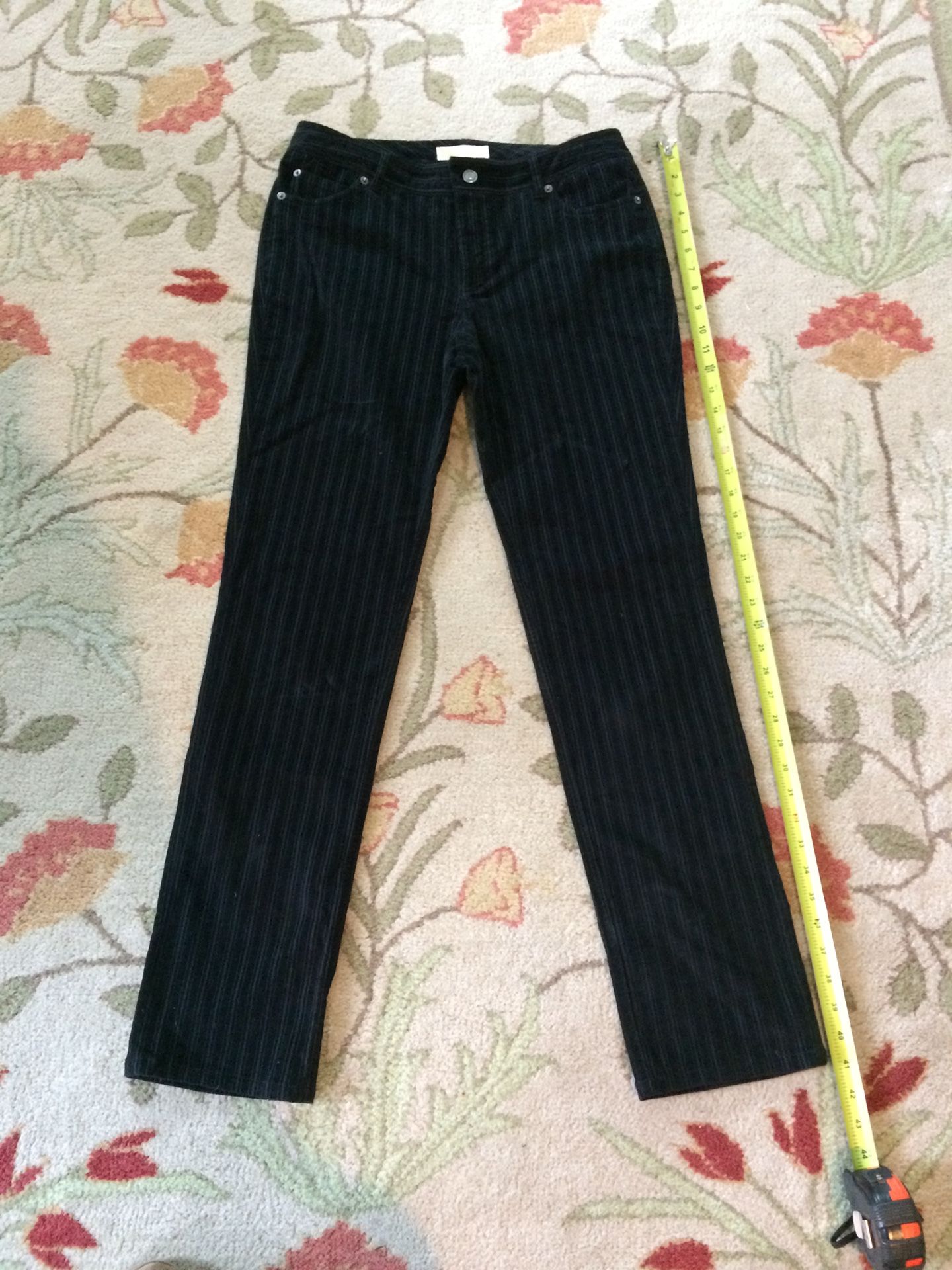 Michael Kors Pants Size 6 Women’s slacks black