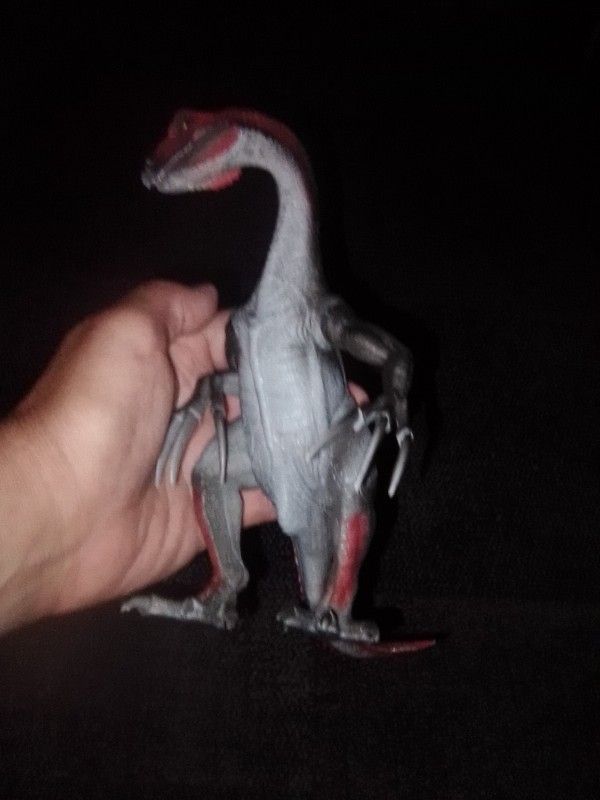 SCHLEICH DINOSAUR VERY CLEAN LOTS OF FUN