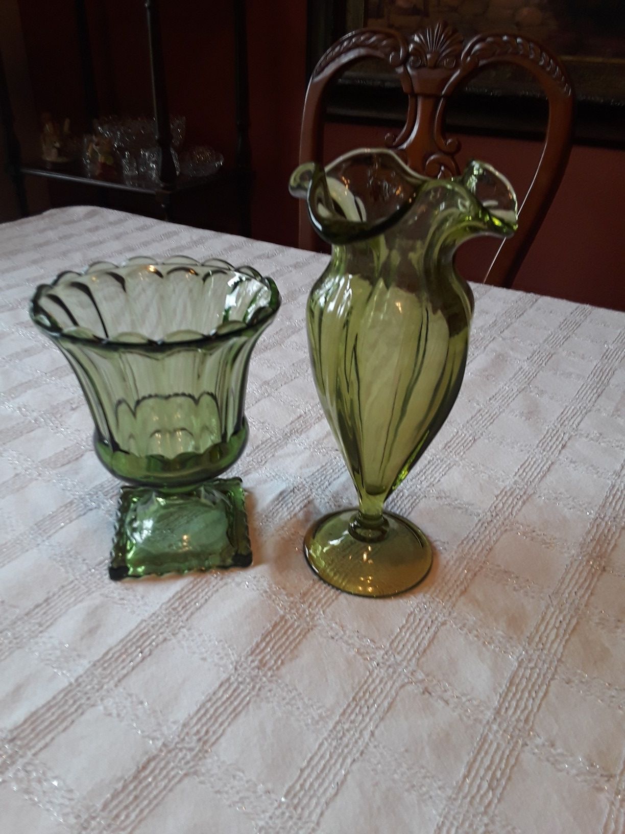 Set of two vintage flower vases