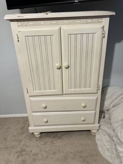 Armoire