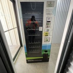 Combo Vending Machine For Sale