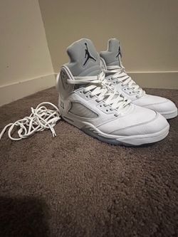 White metallic Jordan 5s SIZE 12 USED