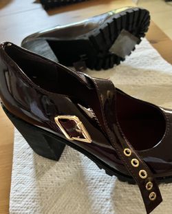 Burgundy High Pumps Size 7