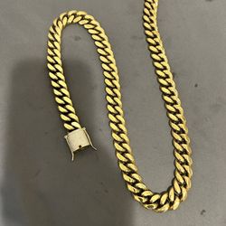 Gold Cuban Chain