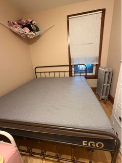 King  Size Metal Bed Frame + EGO Memory Foam Mattress