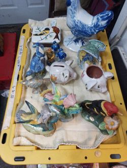 Stangl Pottery Birds And Figurines,. Salt & Pepper Shakers, Boxes, Etc.. 