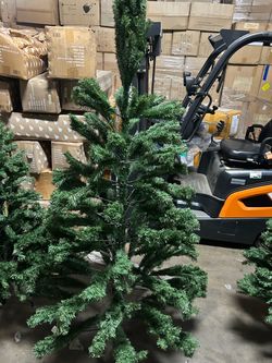 Christmas tree. 3 different size