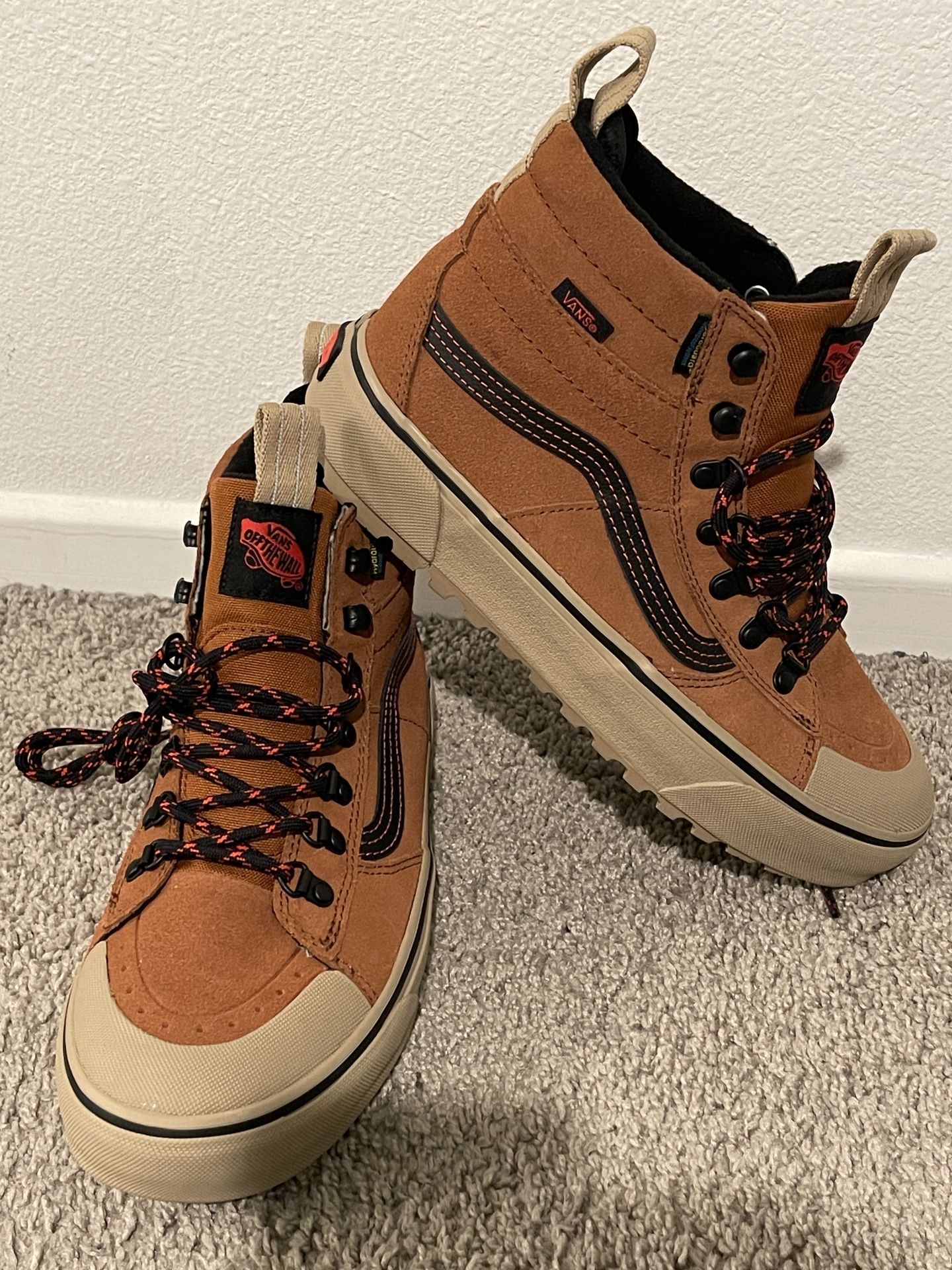 Vans Men's MTE Sk8-Hi Waterproof Insulated Shoes