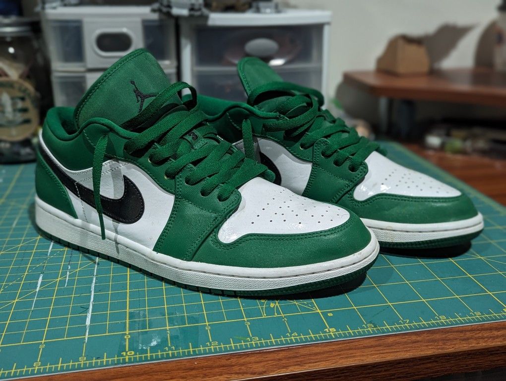 Jordan 1 Low Pine Green - Men's Size 11