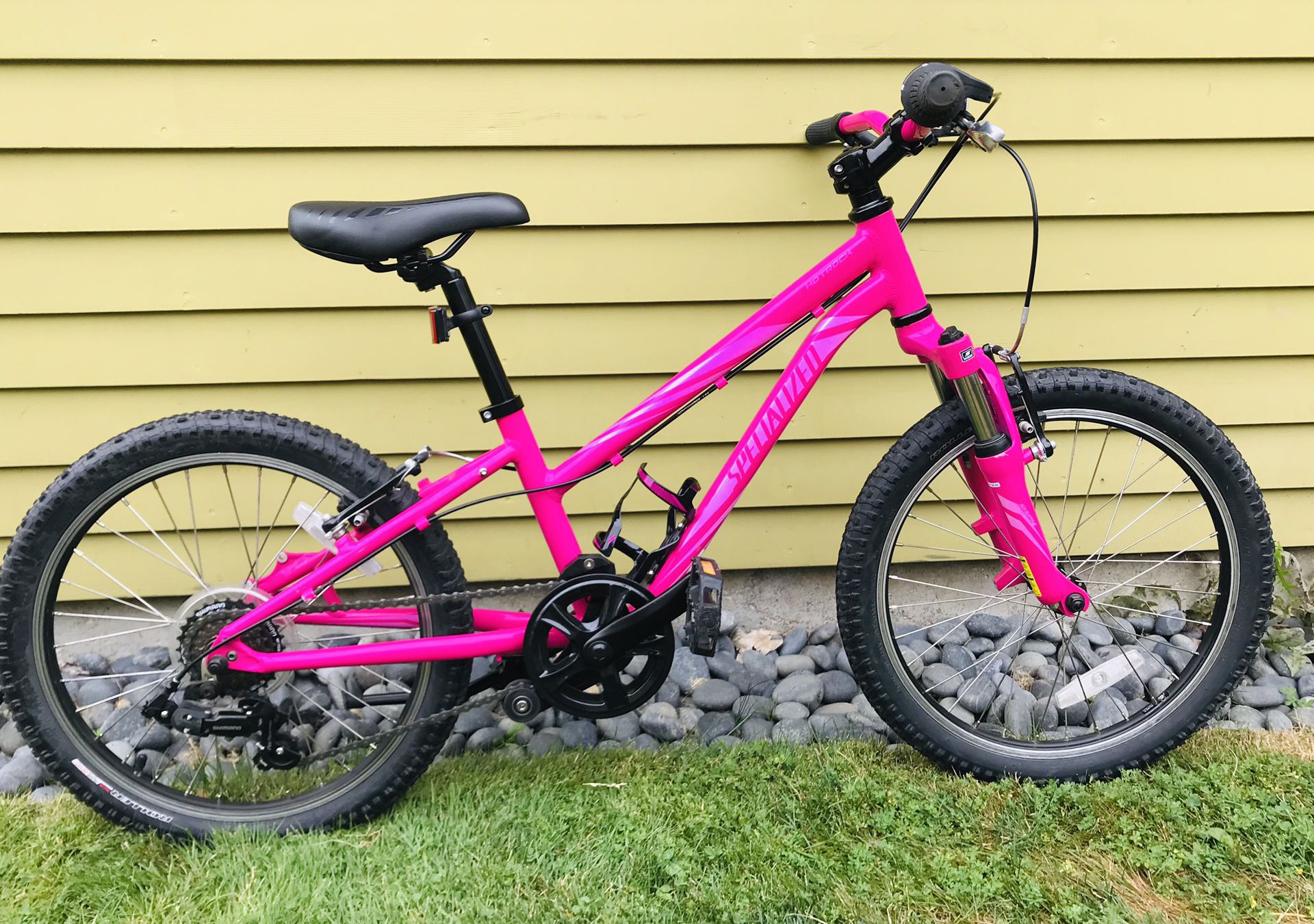 Specialized Hotrock 20” Kids Mountain Bike