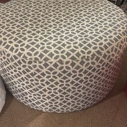 Round Ottoman 