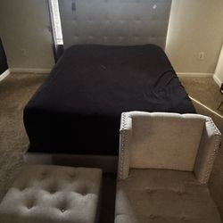 3PC QUEEN BED /CHAIR /OTTOMAN 