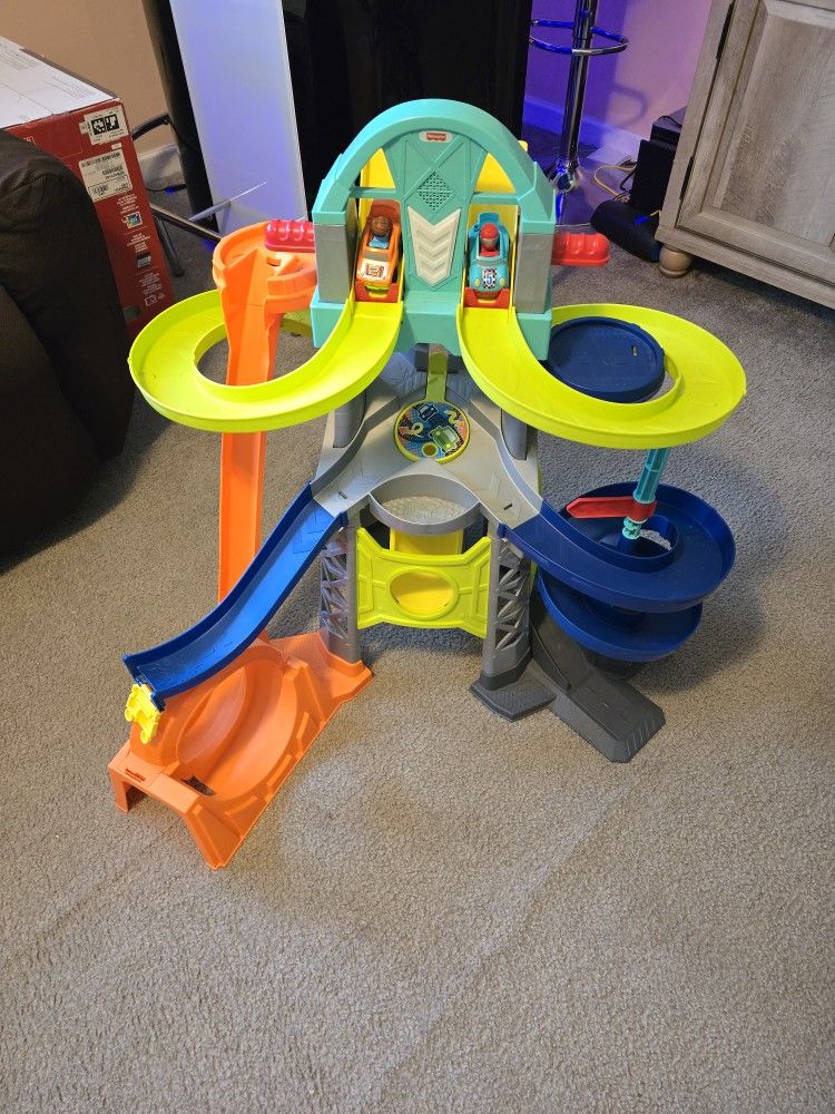 Fisher-price Race Track