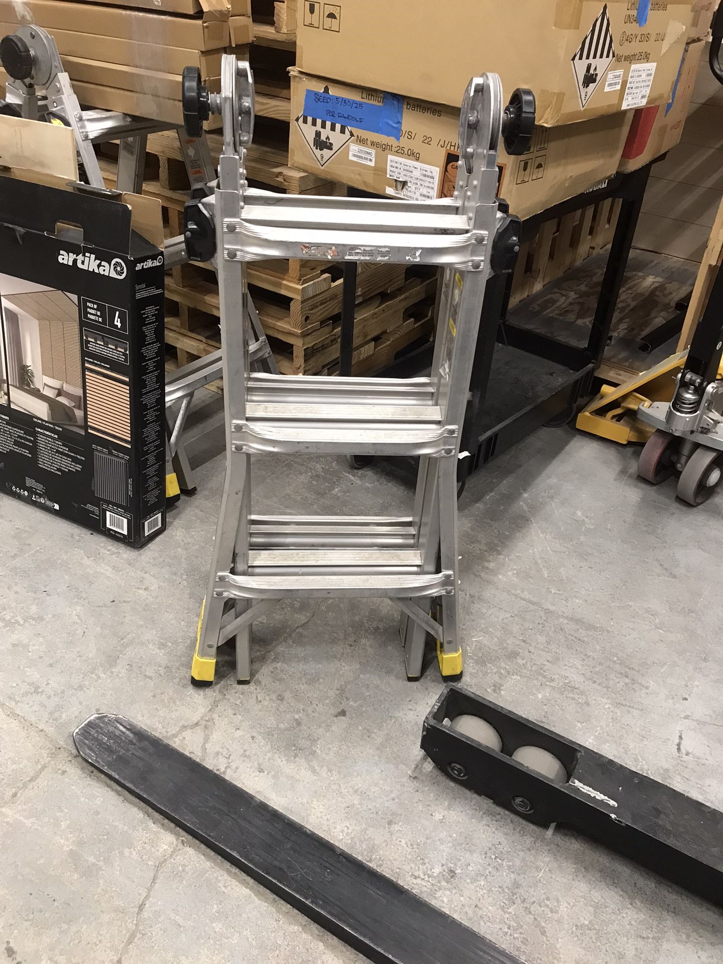 Gorilla Ladders