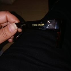 Steve Madden Sun Glasses