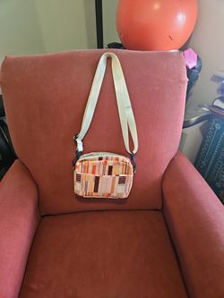 GOGO by Shedrain Ava Crossbody Bag