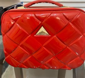 Women’s makeup hard case Triforce brand