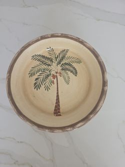 Home trends palm tree plates