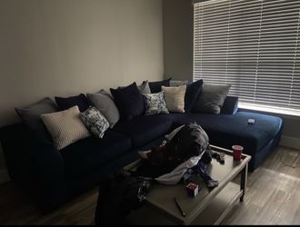 Sectional couch