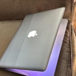 Apple MacBook Pro 13” Intel I5 Processor 8GB RAM 256GB SSD $140