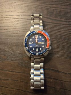 Seiko Prospex PADI Automatic Diver 200M Pepsi Stainless Steel – $450