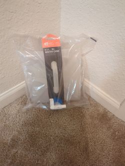 4 gallon Collapsible Water Cube