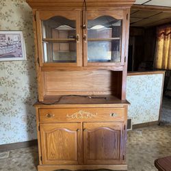 Solid Oak Hutch With Display Cabinet And Storage Base
