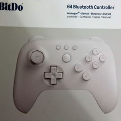 White 8BitDo 64 Bluetooth Controller 
