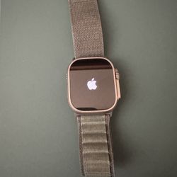 Apple Watch Ultra 1- 49mm Titanium Case with Green Alpine Loop Band & Charger