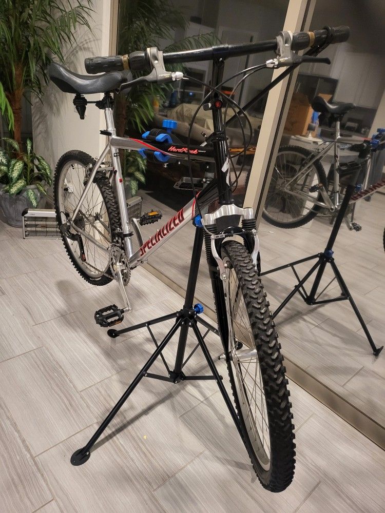 Specialized HardRock Sport - Sun Microsystems Edition. +Two Free Tubes - 21" XL/Large frame - In Great Shape.