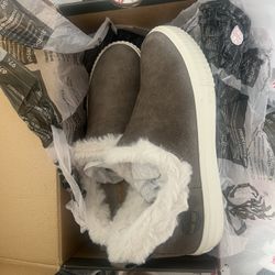 Timberland WOMENS Slip On Skyla Bay