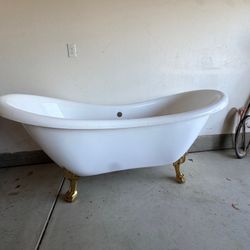 Clawfoot Tub