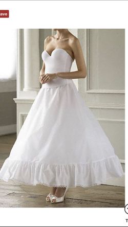 David’s Bridal Full Bridal Ball Gown Slip/Petticoat #795