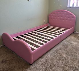 Twin bed frame for toddler