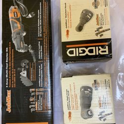  RIDGID 4 Amp Corded JobMax Multi-Tool with Tool-Free Head with JobMax Oscillating Multi-Tool