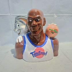 Vintage 1996 "SPACE JAM" Ceramic Cookie Jar!
