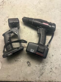 Craftsman drill and light and battery