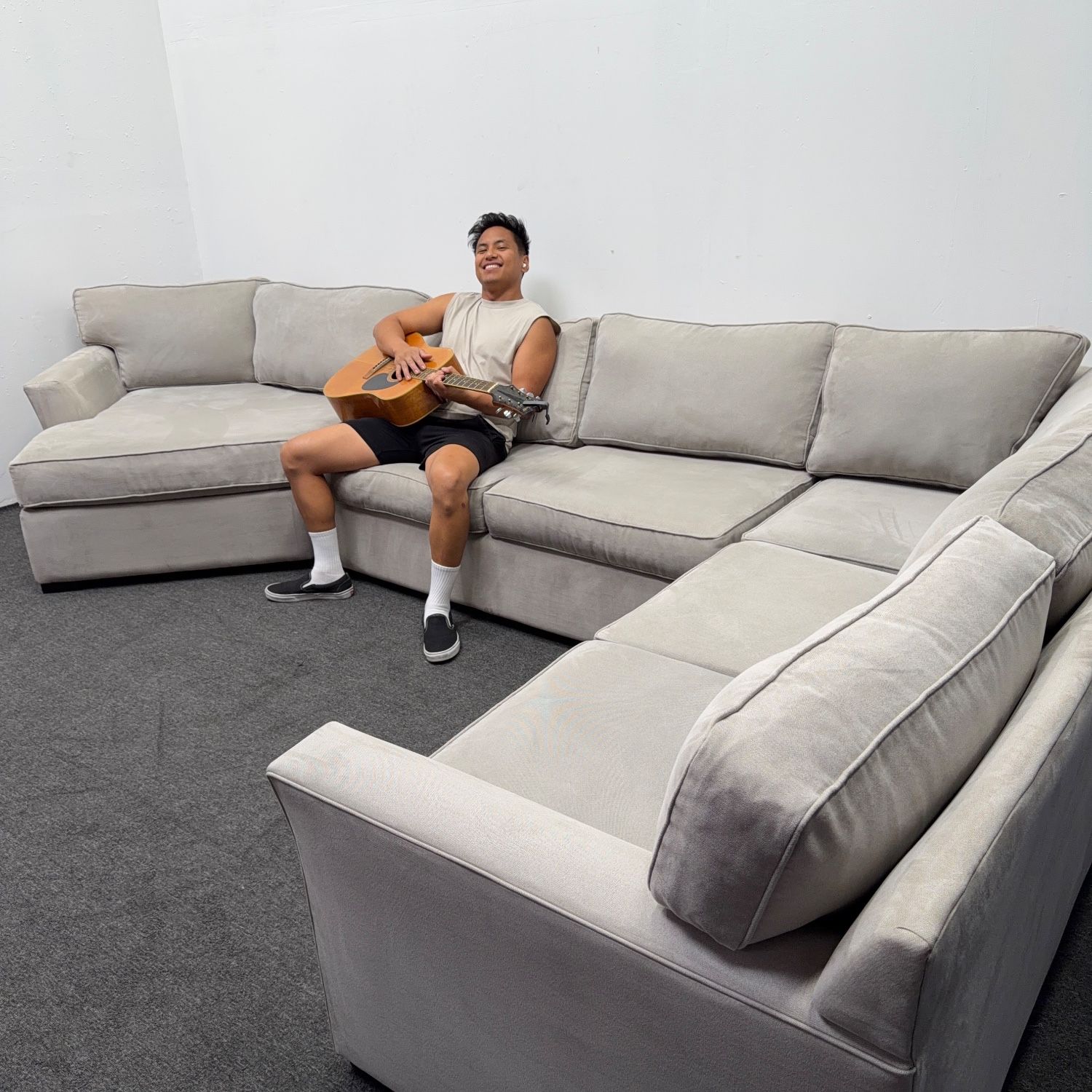 Aspen Sectional Couch with Left Arm Facing Cuddler Chaise | Cuddler ( Living Spaces ) - Cement Gray