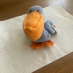 VTG 1996 TY Original Beanie Baby Scoop the Pelican PVC Pellets