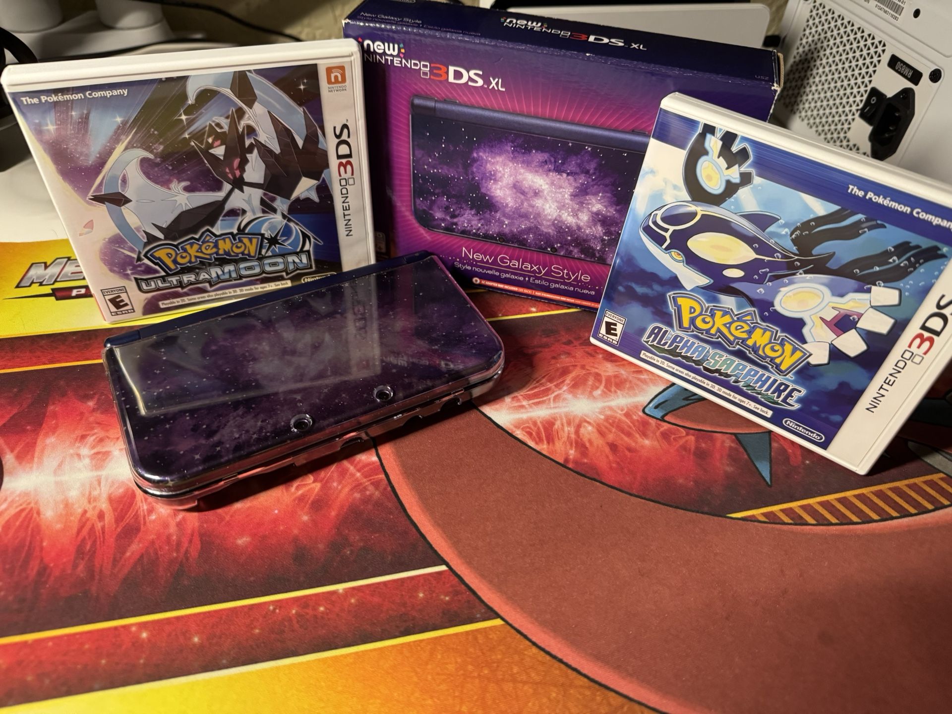 Nintendo 3DS XL + Alpha Sapphire & Ultra Moon