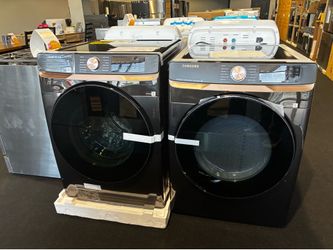 Brand new Samsung 5cuft washer set